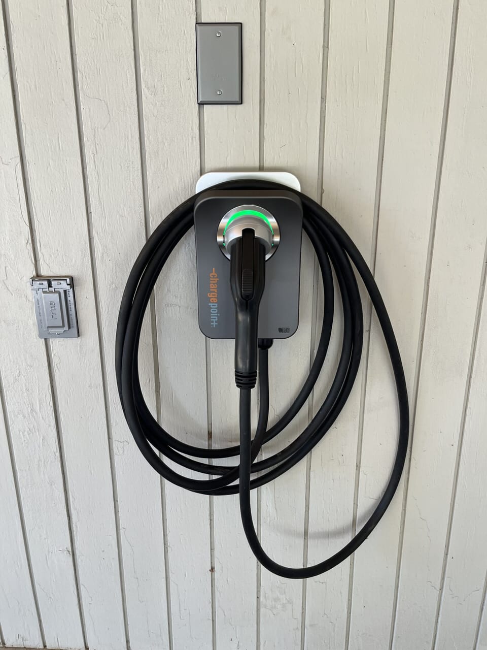 Complimentary overnight EV charging available