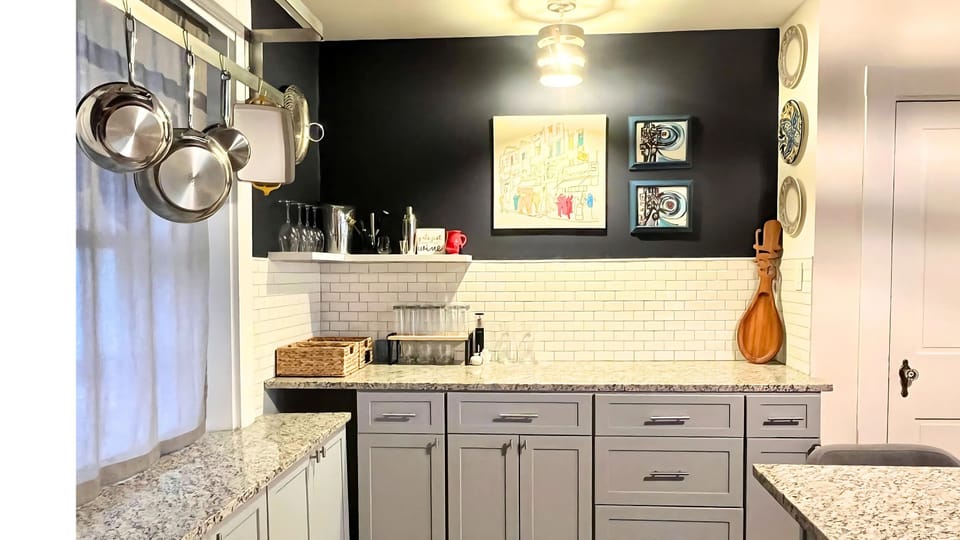 Chef-ready kitchen equipped for everything from casual bites to red-carpet-worthy feasts.

Features: 
Fully equipped with pans, baking ware and appliances
12-people silverware, dinnerware & drinkware
Electric stove
Coffee station
Air Fryer+Microwave 