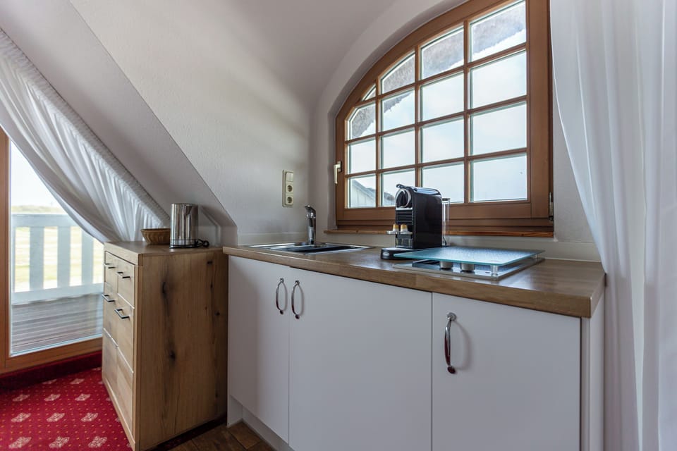 Kitchen with Sink and Kitchen Unit