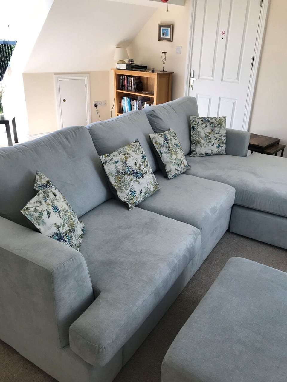Bright lounge, with comfortable Sofa