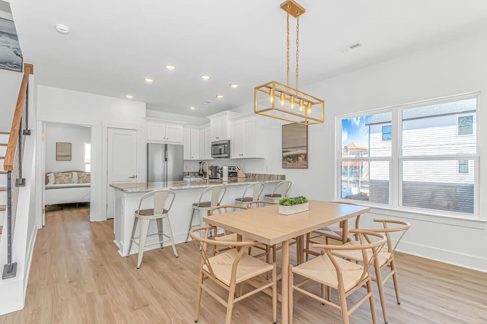 Spacious open layout with dining area and kitchen island seating