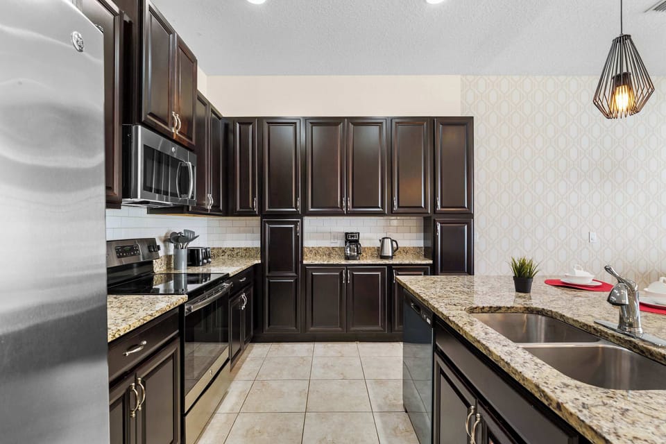 Full Equipped Kitchen