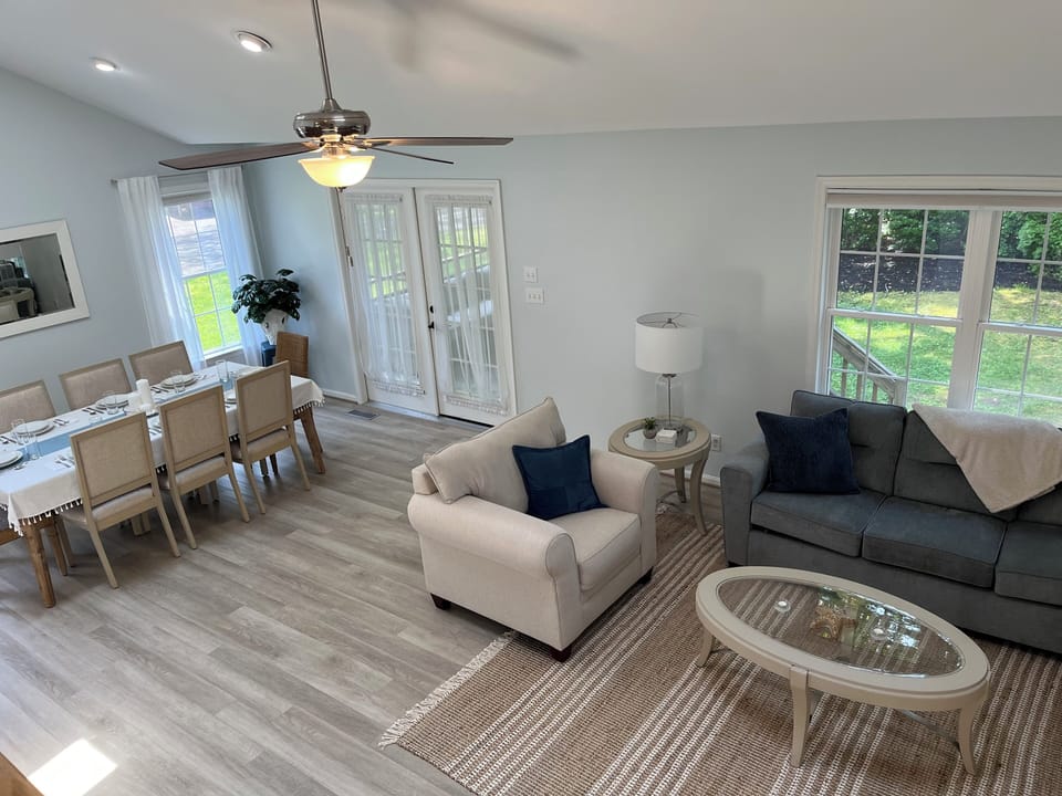 Spacious Living and Dining Room