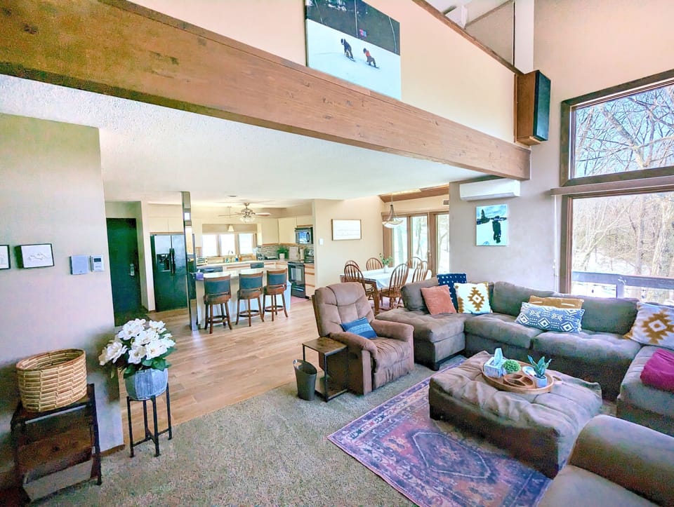 Bright, Spacious Living Room with Comfy Sofa & Couch! 