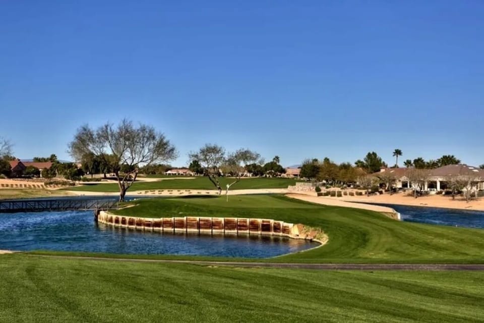 4 Golf Courses to choose from *Discounted Golf Rates for Guests