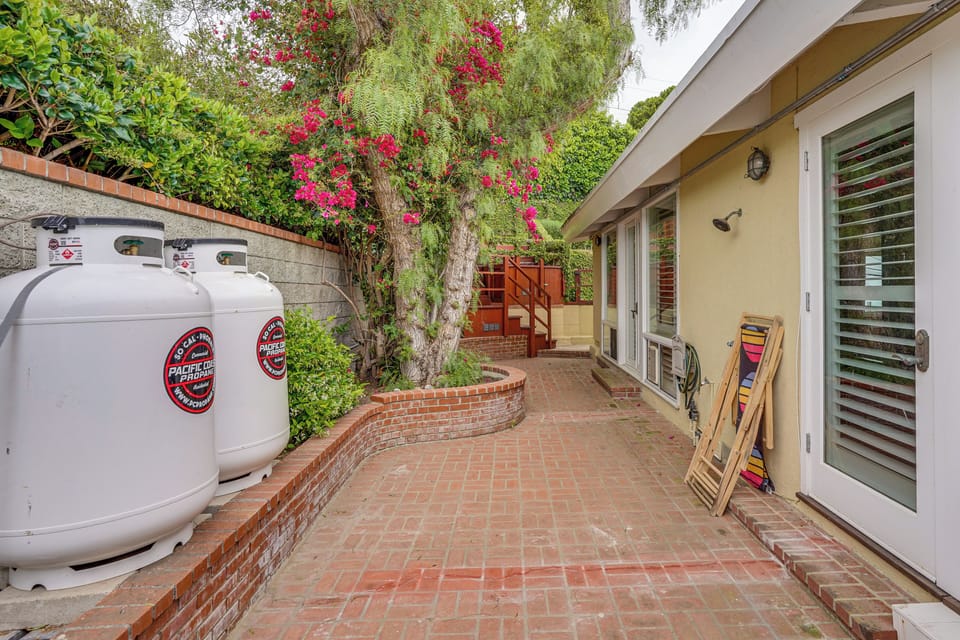 Patio | Outdoor Shower