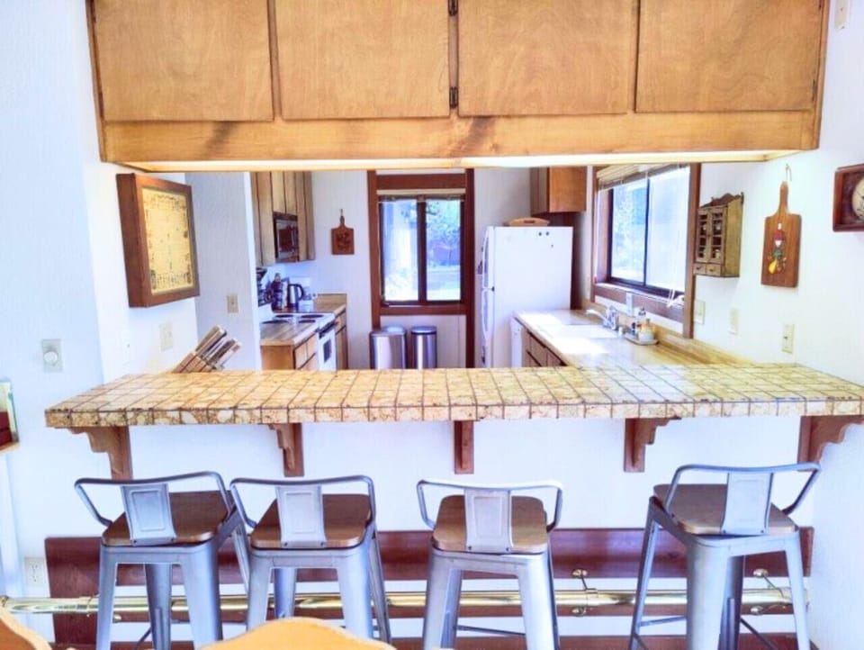 Kitchen buffet