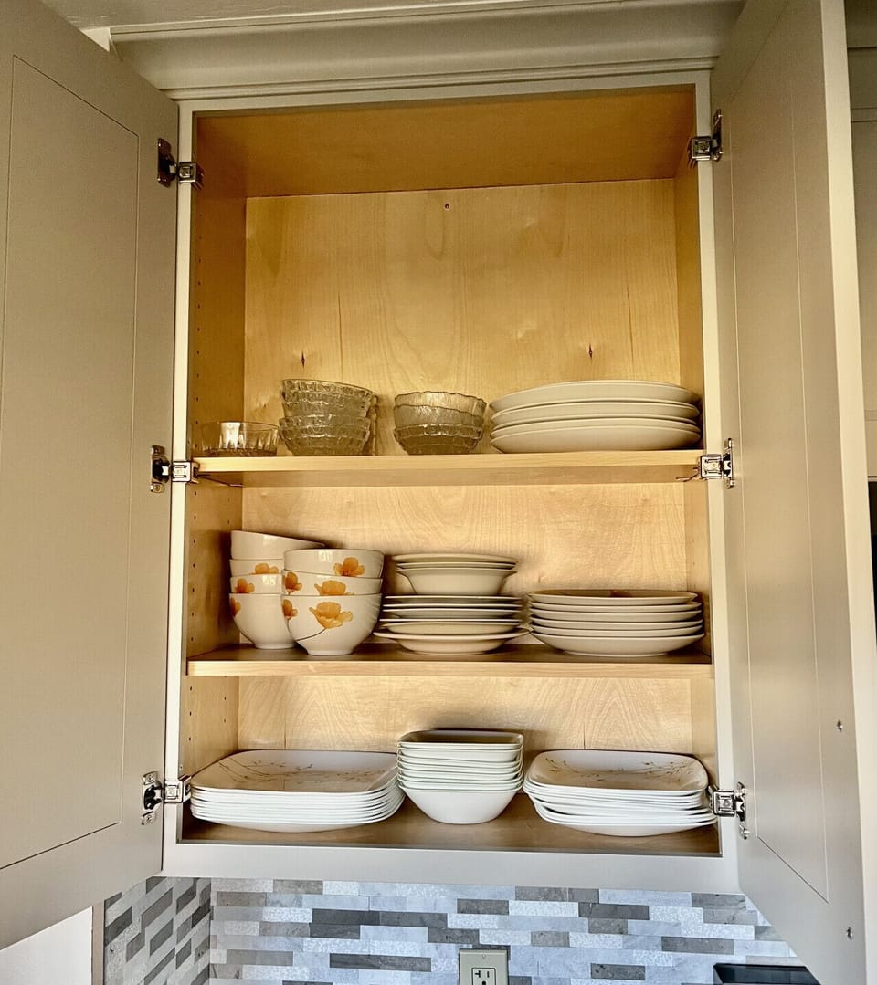 Plenty of dinnerware for your group