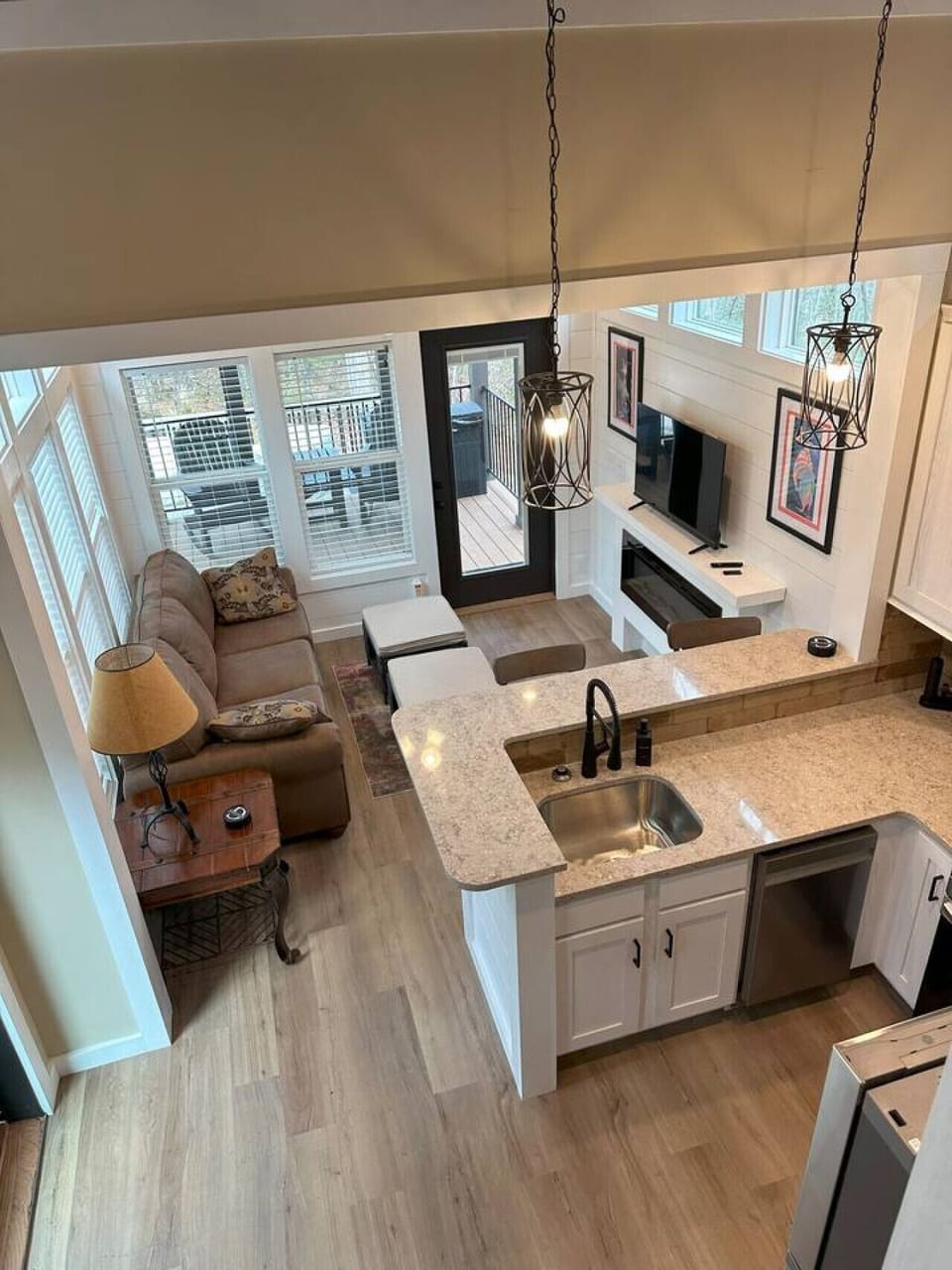 Clean Spacious Living/Kitchen Area.