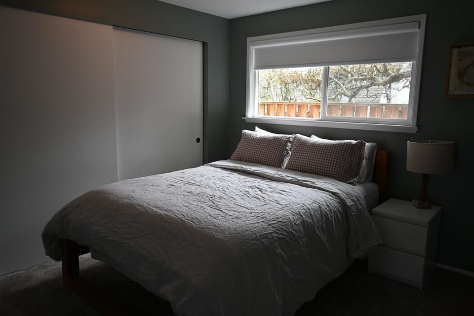 Queen bedroom.