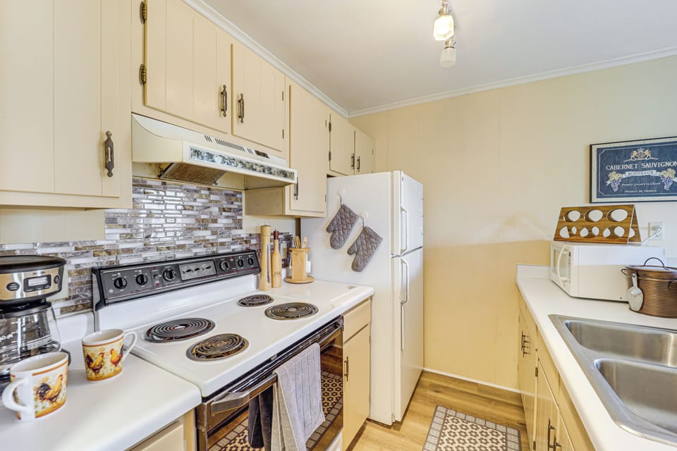 Kitchen | Dishwasher