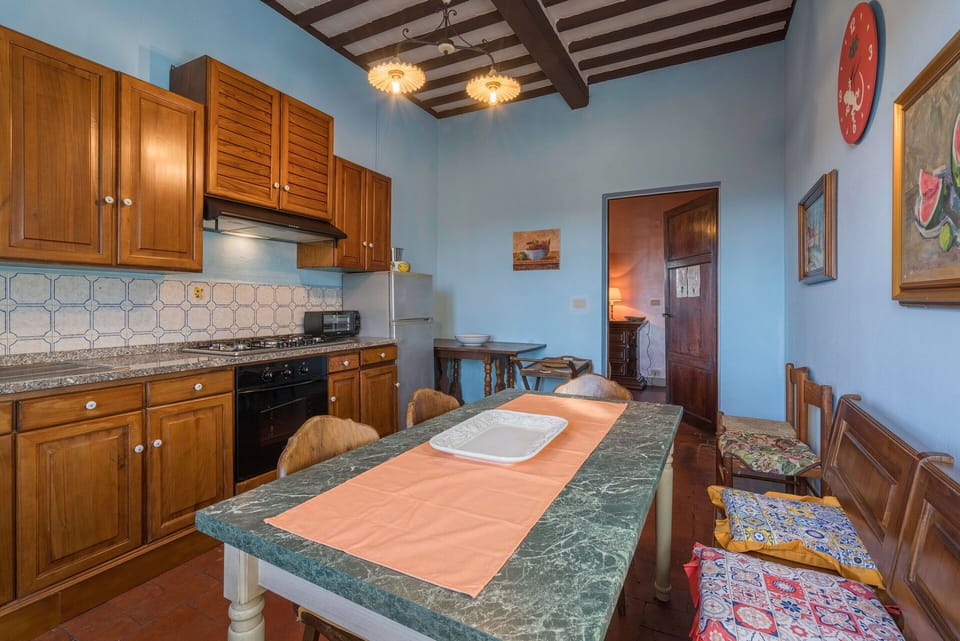 Autumn, Kitchen, Spring, Summer