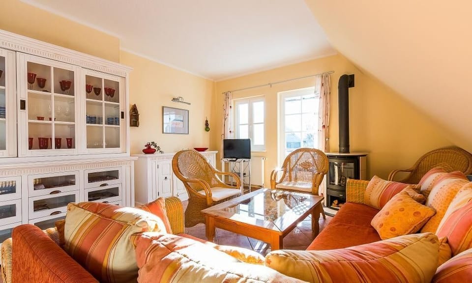 Cozy Living Room with Sofa and Table