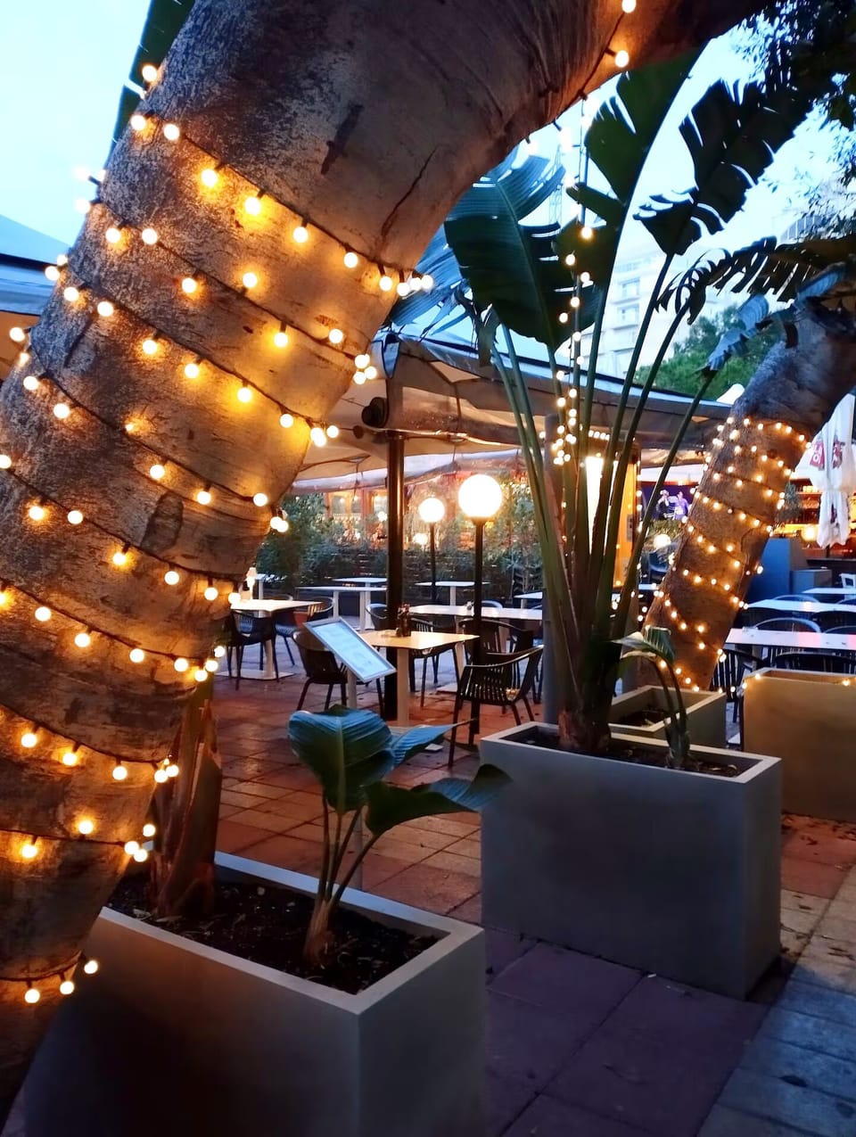 Outdoor dining