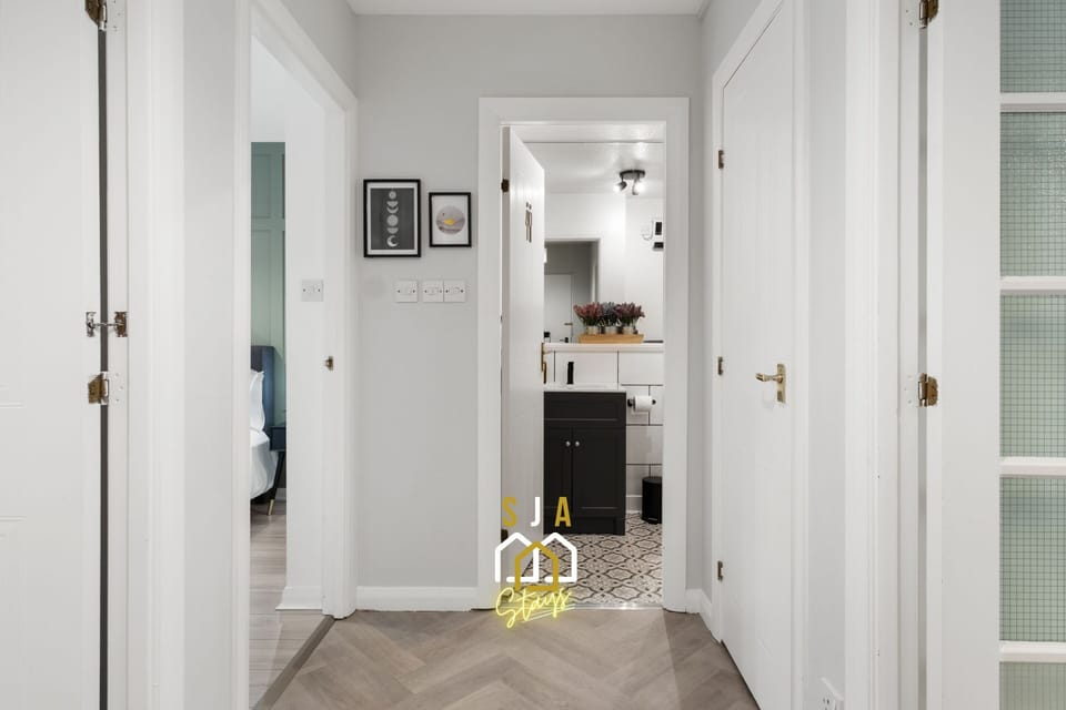 Entrance / Lobby