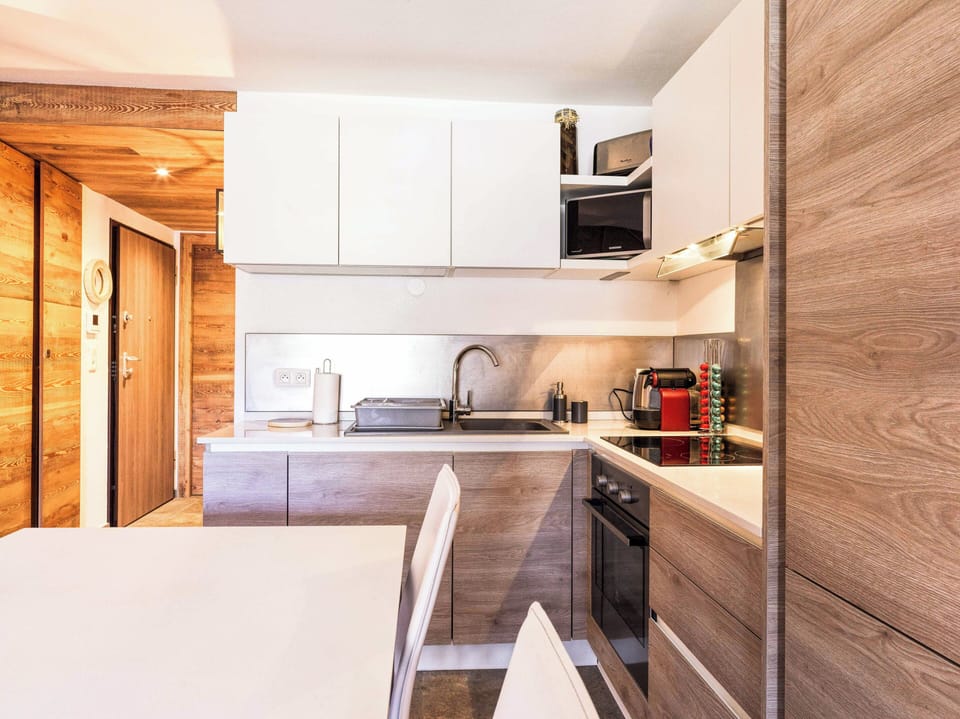 Gomontgenevre le loup argente 33