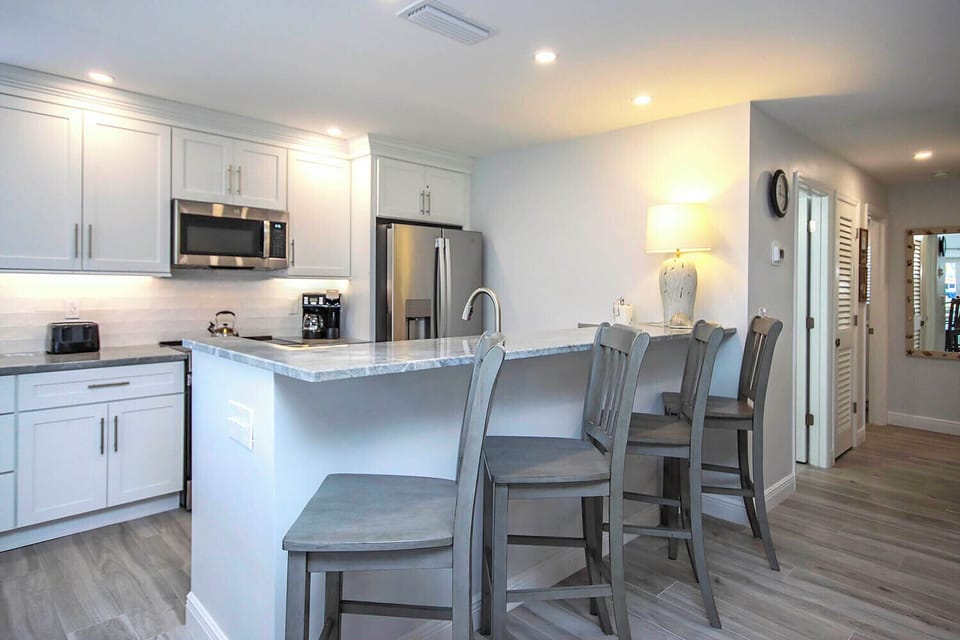 Breakfast Bar