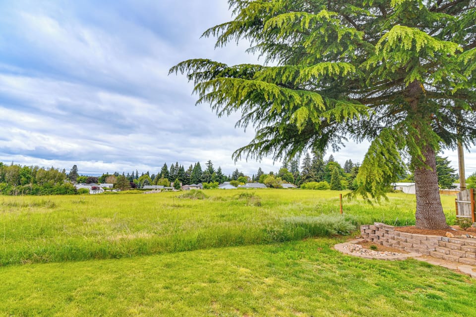 Private Backyard/Greenspace