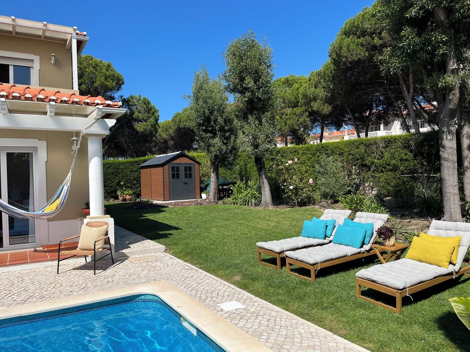 Garden & Pool II