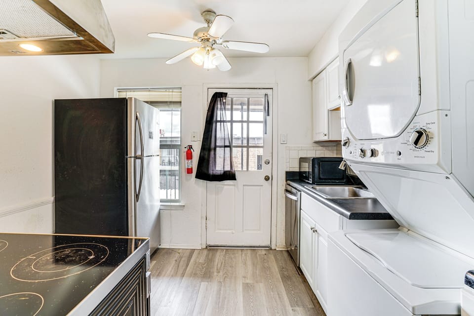Kitchen | Drip Coffee Maker | Toaster Oven | Slow Cooker