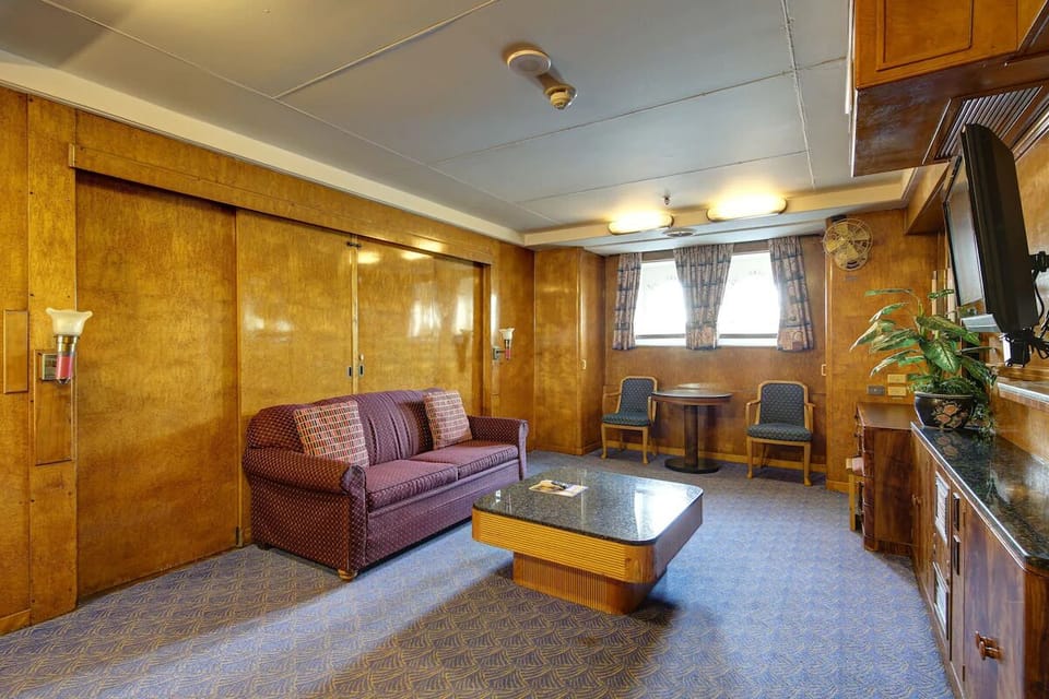 Stretch out on the sofa and enjoy the roomy sitting area.