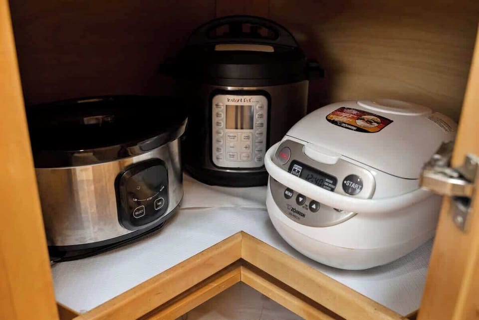 Cooking amenities available