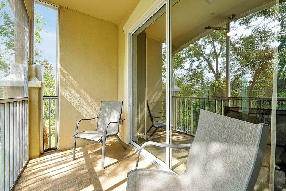 Screened in Balcony