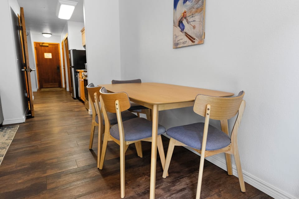 Dining seating for four people.