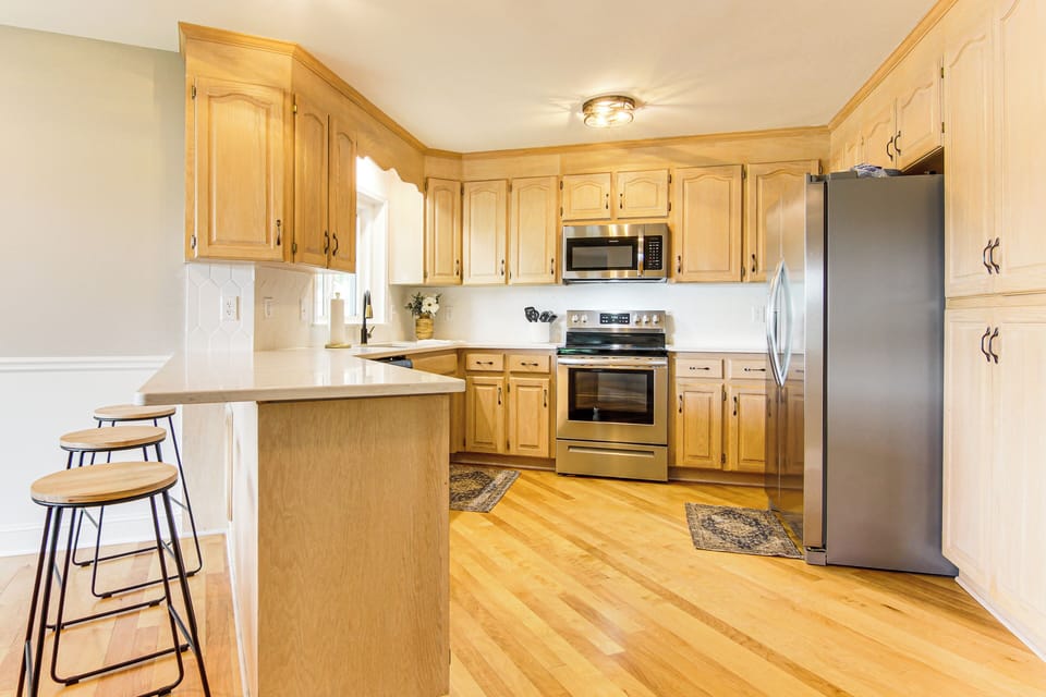 Kitchen | Main Floor | Keurig Coffee Maker | Dishwasher | Cooking Basics