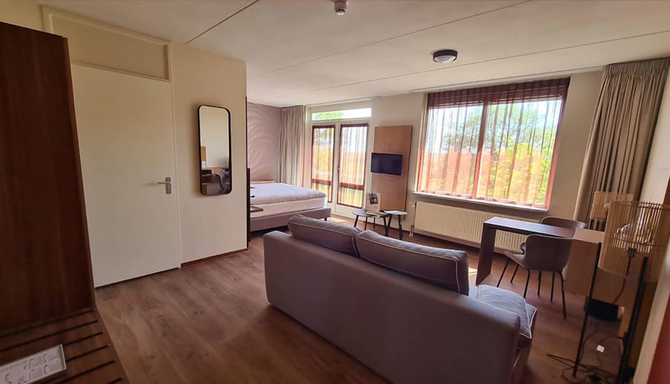 Unit with one Double bed or Twin beds