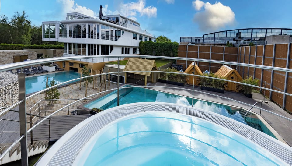 Hot tub - Located in Wellnessboot