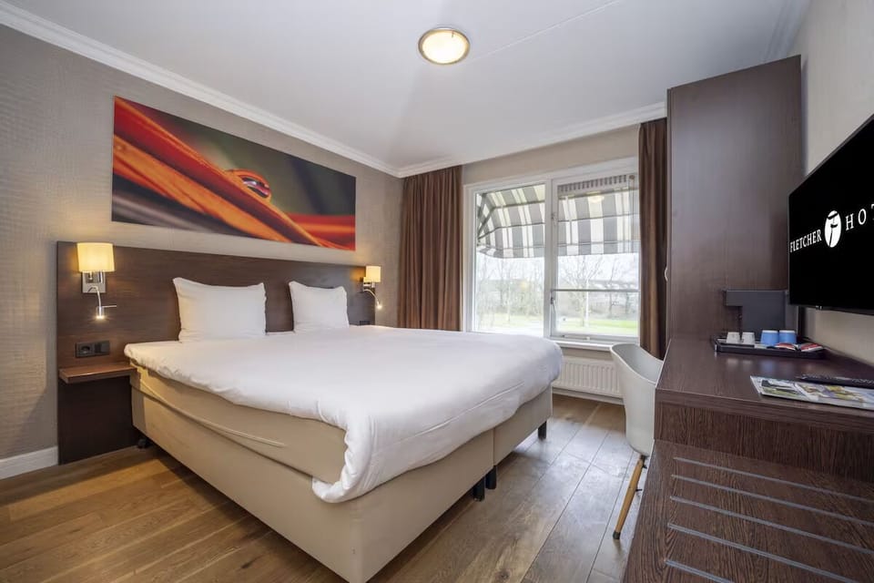 Unit with King size bed