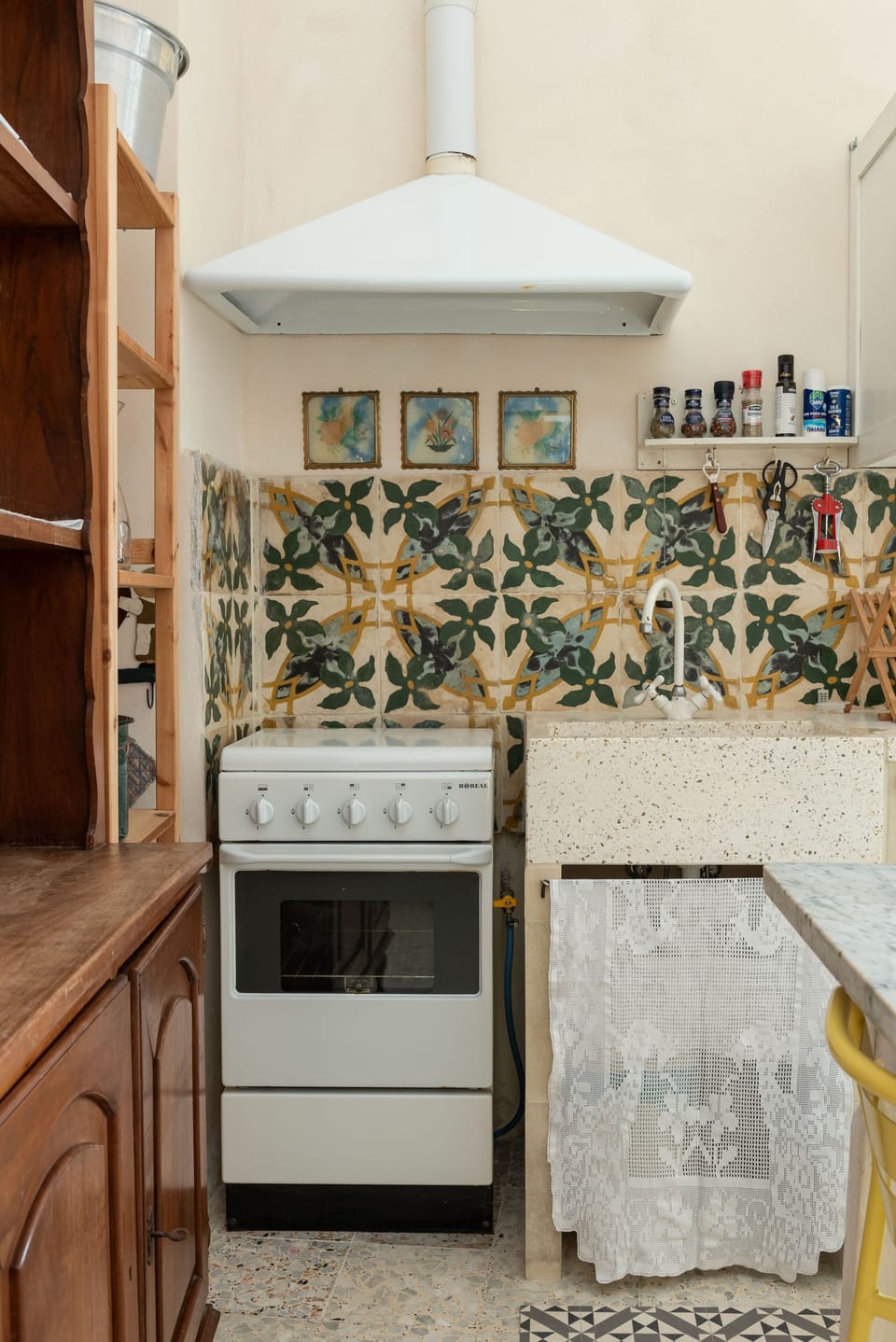 Private kitchen