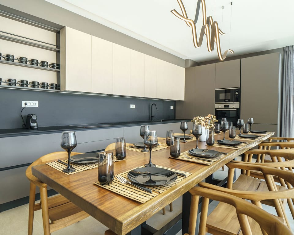 Open plan Dining & Living Area