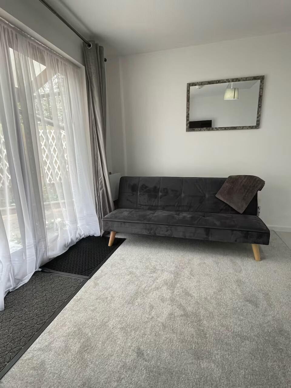 Living Room / Lounge