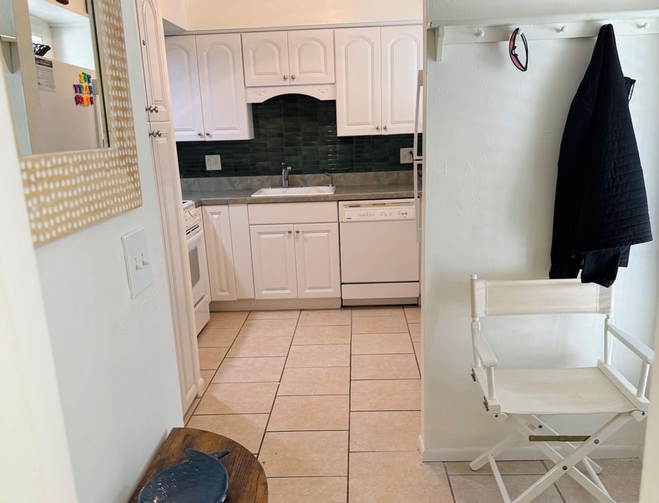 Kitchen area