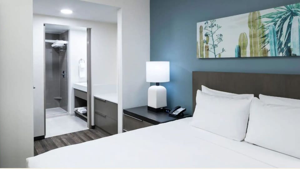 Refresh after exploring with an easy, hotel-style suite layout.