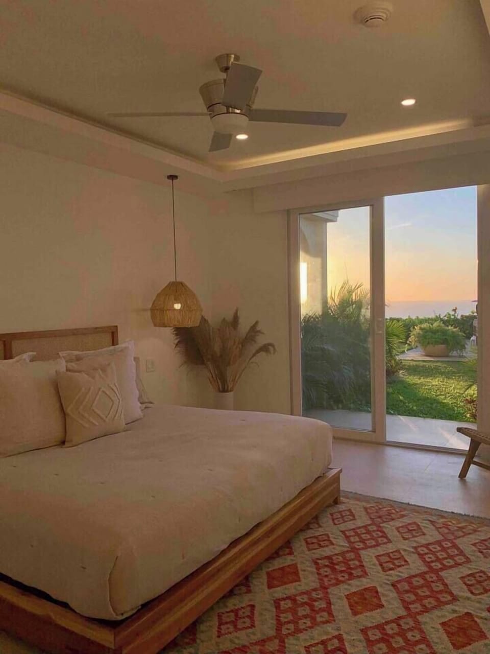 Master Bedroom #1 (1)