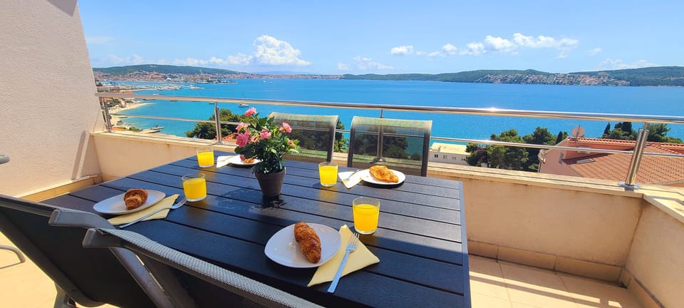 Balcony/sea view