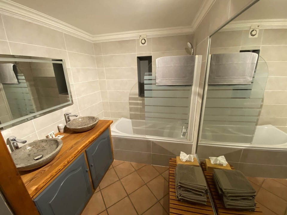 Salle de bain 1