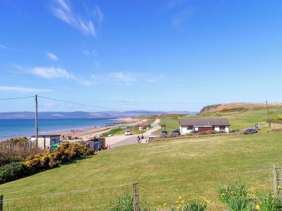 Surrounding area | Dunrigh Cottage, Blackwaterfoot