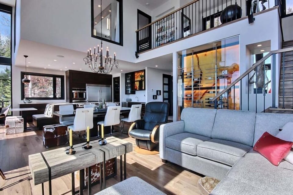 Overview of living room, kitchen and dining room 