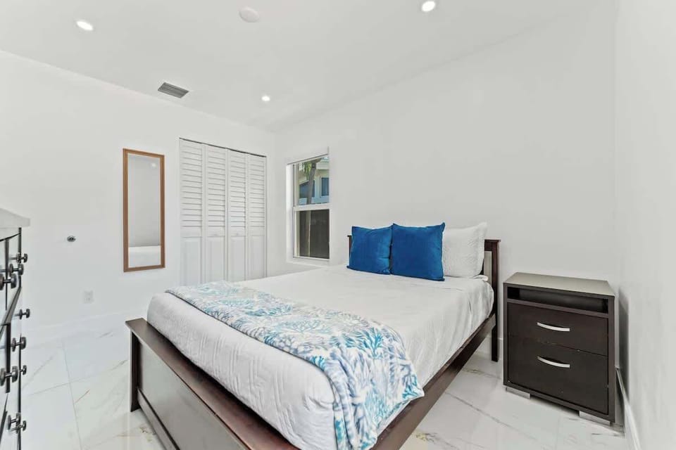 Spacious Guest bedroom II features a comfortable Queen bed!