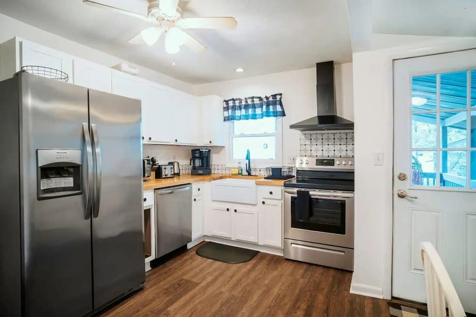 Feel free to use all kitchen appliances in the house!