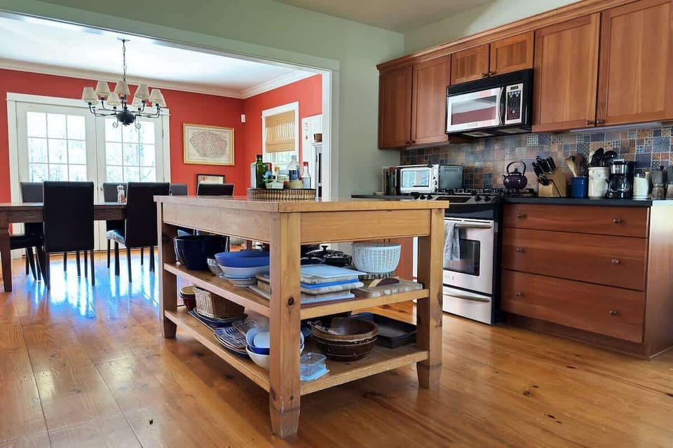 Kitchen island