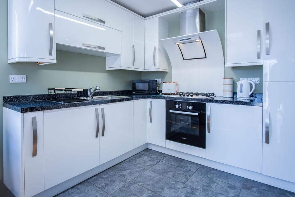 Ridgeway Hideaway - 1 Bedroom Holiday Home - Manorbier (25263)