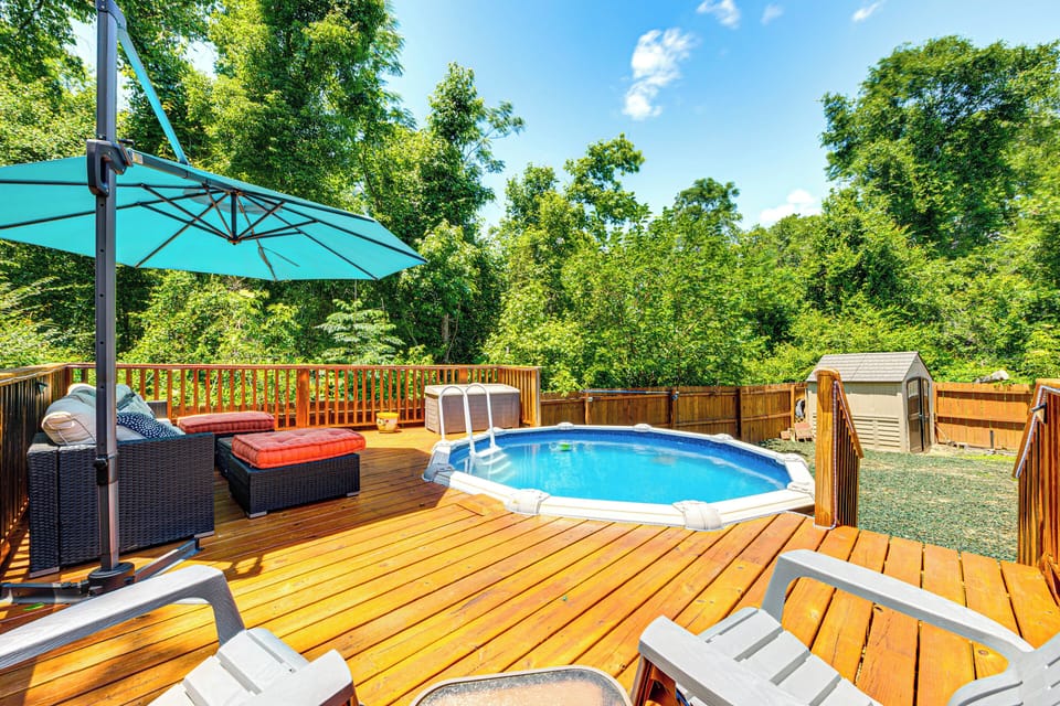 Tallahassee Vacation Rental | 4BR | 3BA | 1,600 Sq Ft | 1 Step to Enter