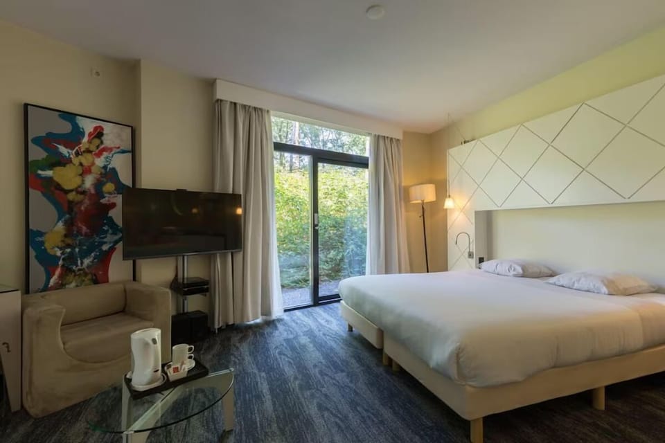 Unit with Double size bed