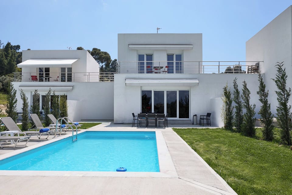 Modern luxury villa with private pool and terrace – peaceful stay in Halkidiki