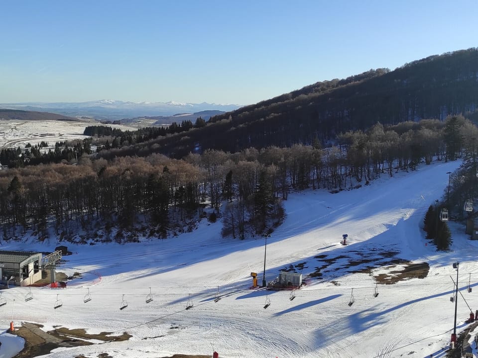 Snow and ski sports
